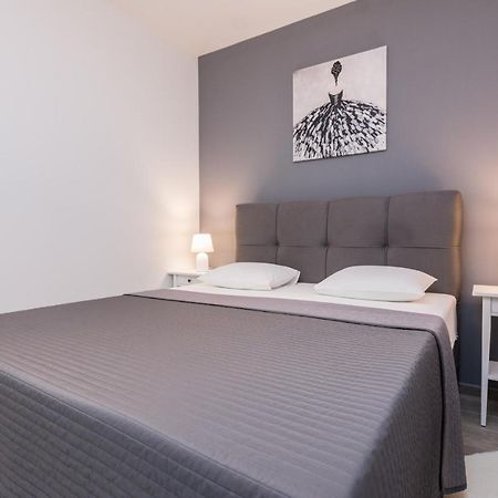 Apartments Star - Free Private Parking Zadar Exteriör bild